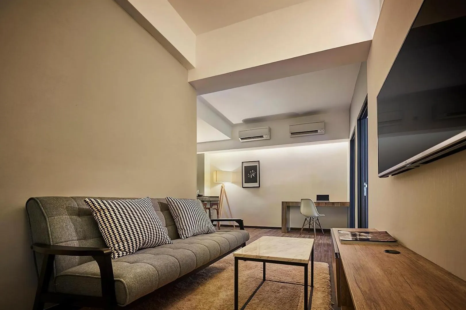 Tropics Eight Suites 3*, George Town Malaysia